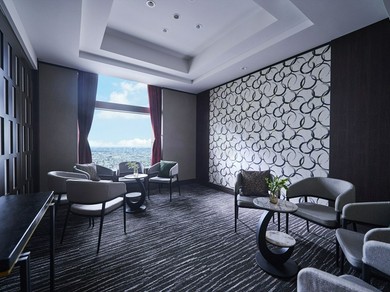 個室でゆっくりと地上264ｍの絶景を楽しめる