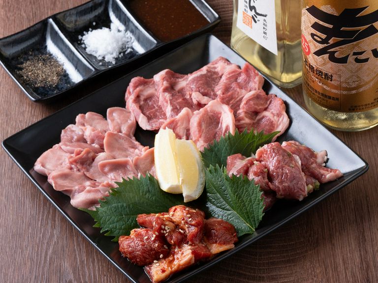 料理も飲み物も満喫できるコースメニューは宴会に、ぜひ！