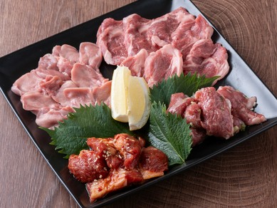 特別な夜は、やわらかラムと奄美の料理で乾杯