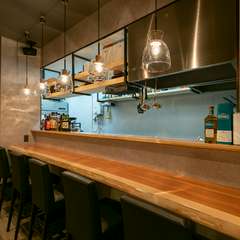 自分時間を大切する、大人のためのカウンター席