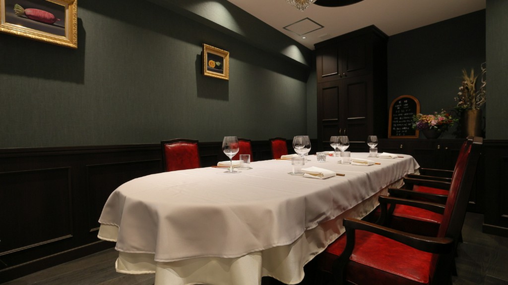 大切な方へのもてなしを、真摯に伝えられる落ち着きのある空間