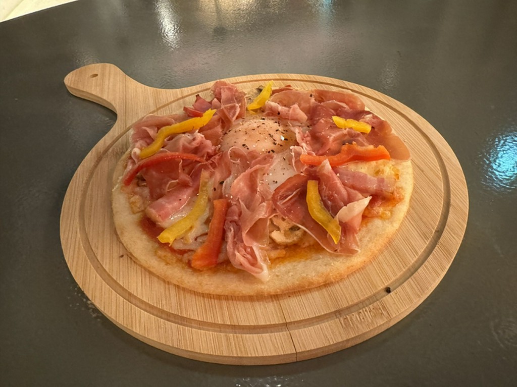 ビスマルクピザ