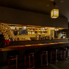 程よい距離感で楽しむ心地よい空間で、静かなくつろぎを堪能