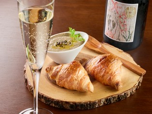 濃厚でクリーミー『Marco風　鶏白レバーとフォアグラのムース』