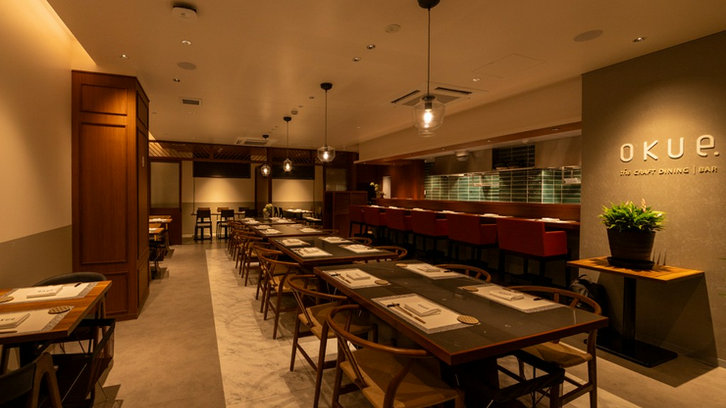 季節を映す料理と響き合う上質なしつらえ。二人で過ごす優美な刻