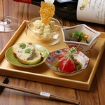 旬の食材をふんだんに使った全11品の特別コース。