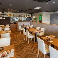 落ち着いた空間でゆったりと。日常のさまざまな場面に活躍