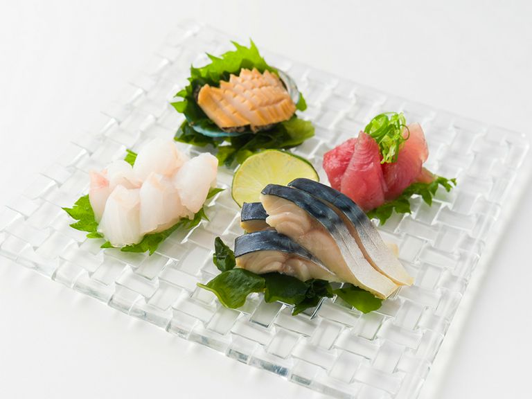 本日の鮮魚　お造り盛り合わせ　