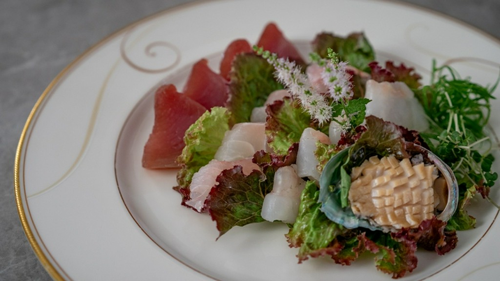 本日の鮮魚　お造り盛り合わせ　