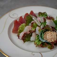 本日の鮮魚　お造り盛り合わせ　