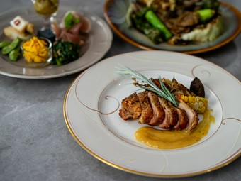 『コース料理』5500円　7150円　8800円