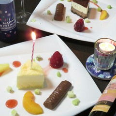 アニバーサリーケーキ（ネームプレート付）