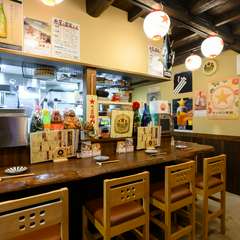 気さくな店主の人柄が、一人飲みの時間を心地良いひとときに