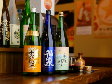 石川の銘酒を心ゆくまで楽しめる、日本酒好き必見の品揃え
