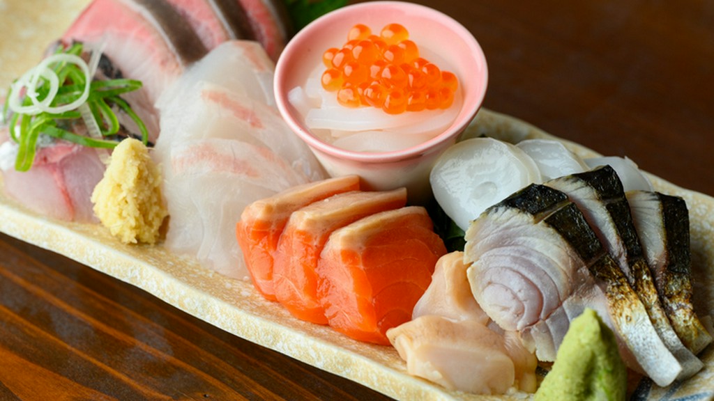 地元の海が育んだ豊かな恵みを存分に味わえる『お刺身の盛り合わせ』