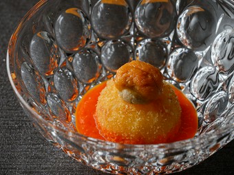 日本酒に合う！和の贅沢食材で織りなす『カニクリームコロッケ』