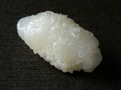 ネタに合わせて、酢飯の温度帯などを緻密に調整して提供