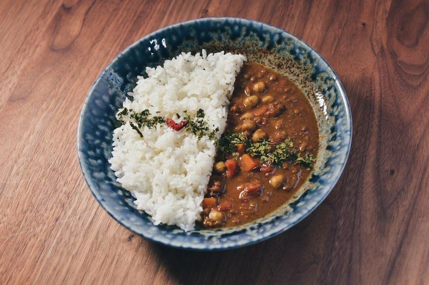 V3.2種お豆とたっぷり野菜の薬膳カレー