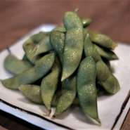 濃厚な茶豆にはビールやハイボールがよく合います！