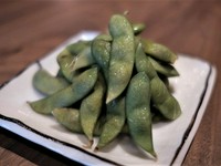 濃厚な茶豆にはビールやハイボールがよく合います！