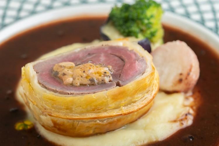 昔ながらのフランス料理 Le chat porte-Bonheur 鶴橋/フレンチ ネット