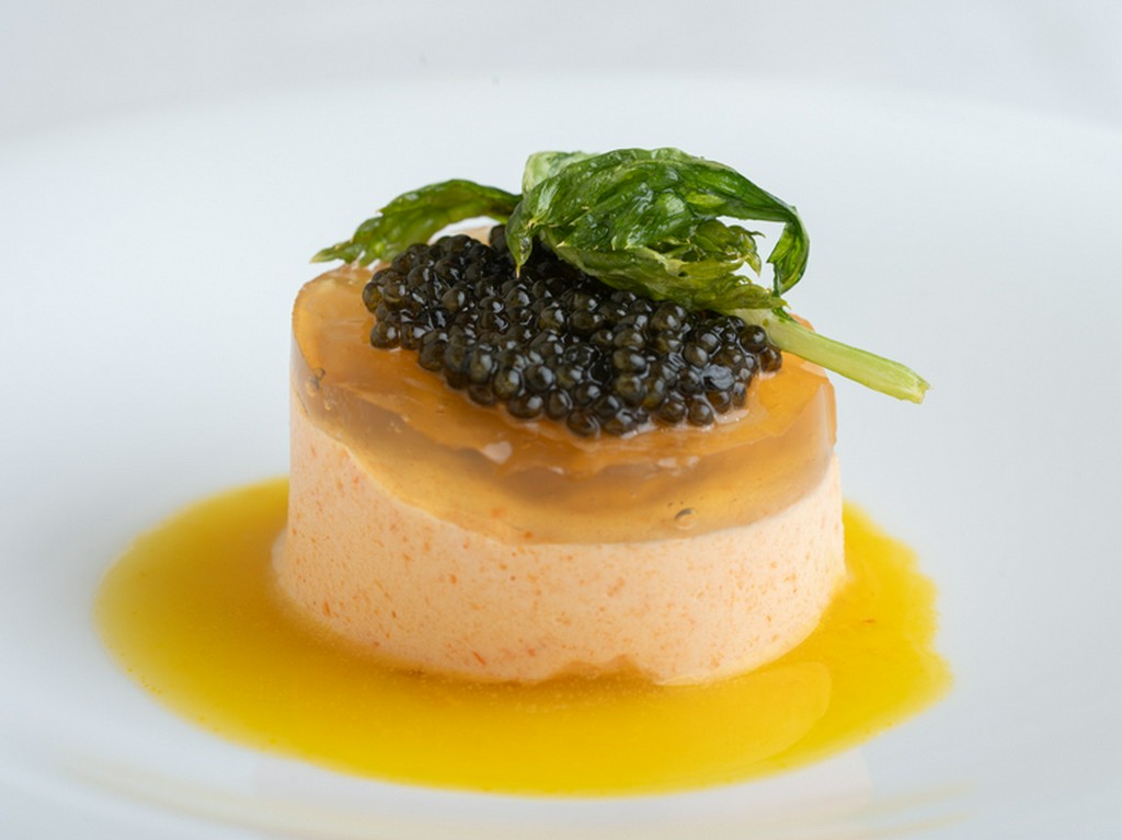 旬ごとに変わるメニューで、何度訪れても新鮮な感動を