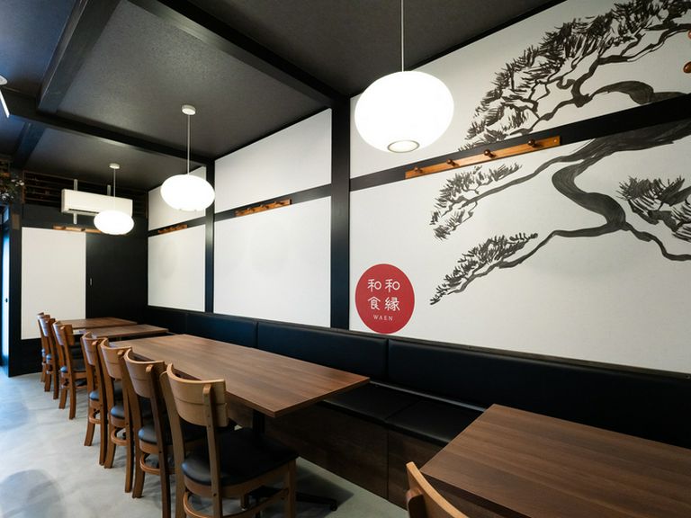 ディナータイムはコース料理を提供。各種宴会の利用にもオススメ