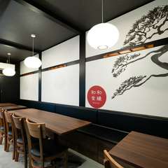 ディナータイムはコース料理を提供。各種宴会の利用にもオススメ