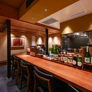 いつもと一味違うデートや、ちょっと贅沢気分を味わいたい日のデートにも最適。カウンター席では調理の臨場感を間近に楽しみつつ、パートナーとの穏やかな一時を過ごせます。記念日・誕生日利用もオススメです。