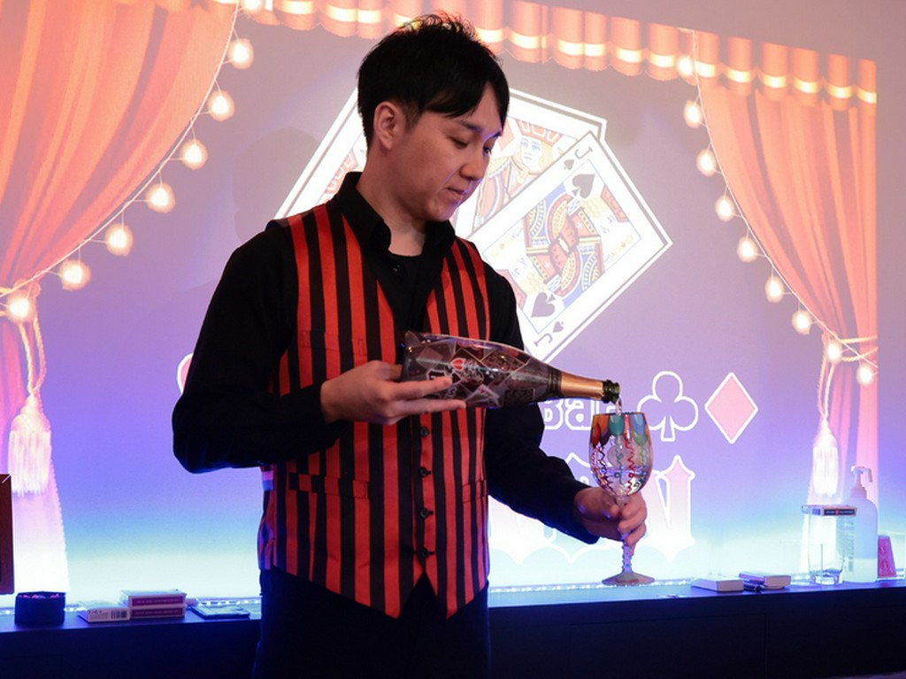 誰と訪れても、楽しい時間を提供できるお店が目標