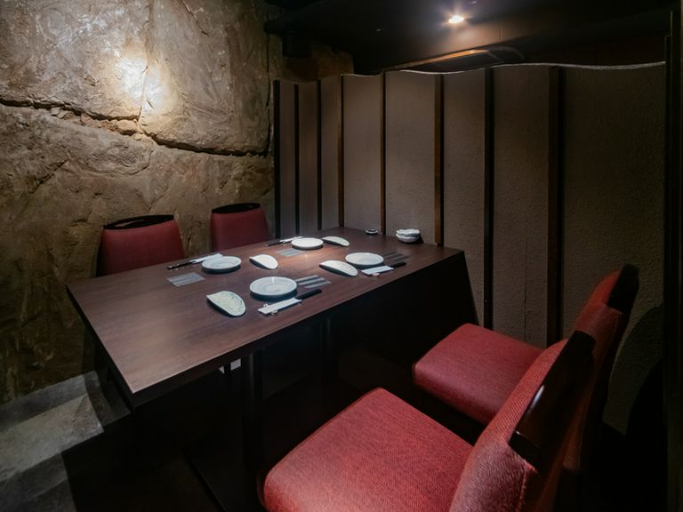 接待や会食など、大切なゲストを招いて、心に残る至福の一時を