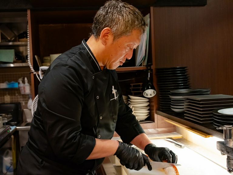 おいしい食事の提供。五感全てが満たされるような料理づくり