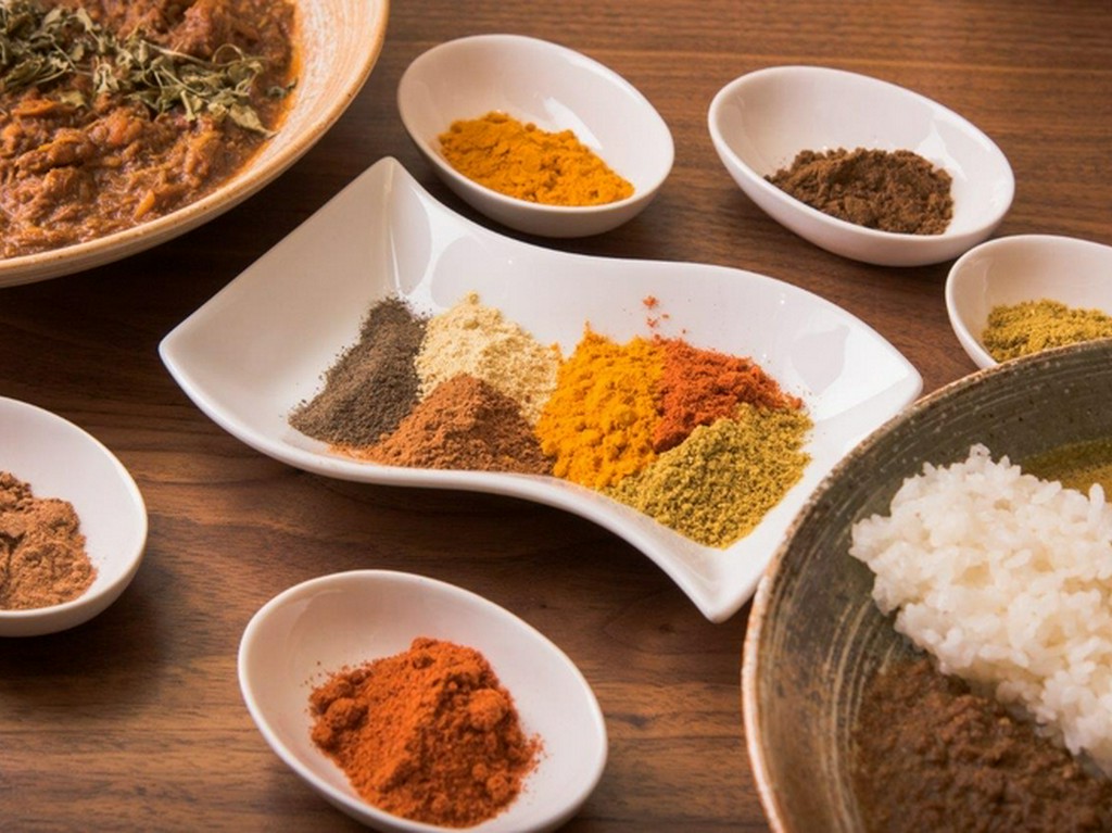 17種類以上のスパイス・ハーブを独自のレシピで配合