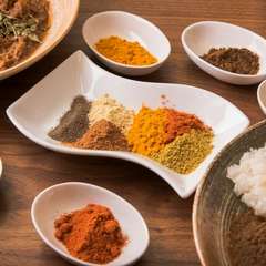 17種類以上のスパイス・ハーブを独自のレシピで配合