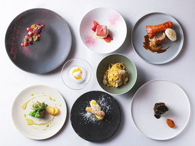 記憶に残る一日を演出するダイニング空間