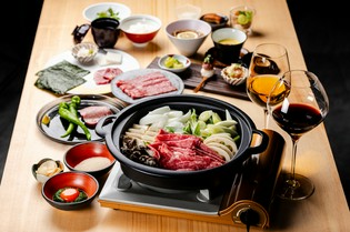 宮崎県・鹿児島県産A5ランク黒毛和牛、旬の京野菜、厳選調味料