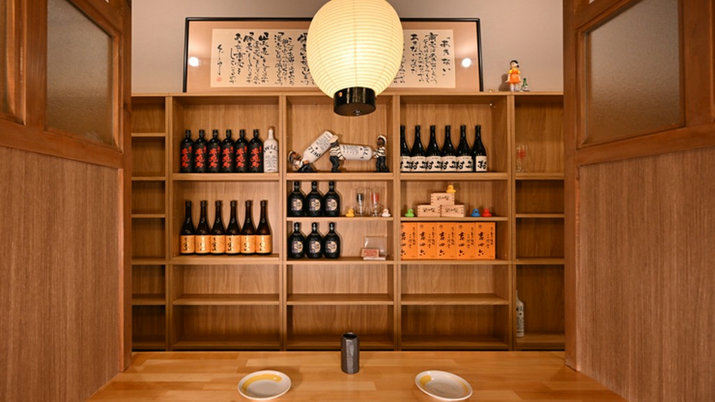 ほど良い視覚の演出と心地良い距離感でゆったりできる半個室