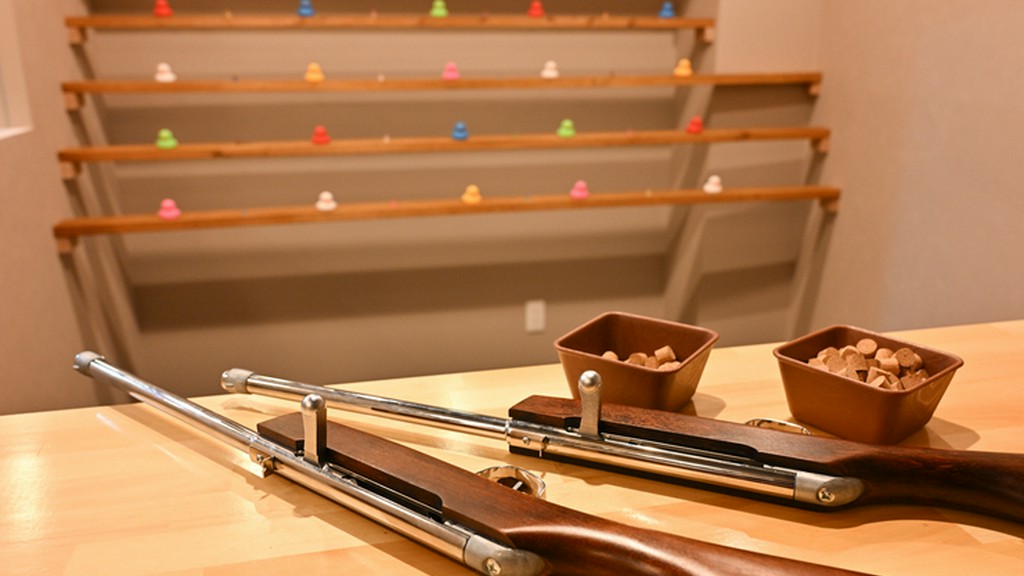 遊び心とともに、ホッとできる温かさも感じられる居酒屋