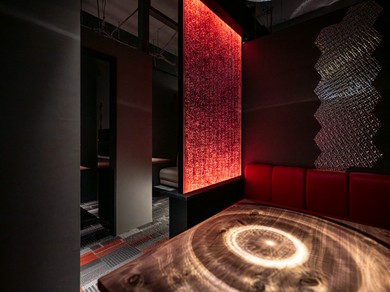 ゲストにプライベートを約束する5つの個室空間