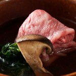 A5黒毛和牛を使用したオリジナル低温調理の小鍋と幻のお米・雪ほたかのお手軽ランチ