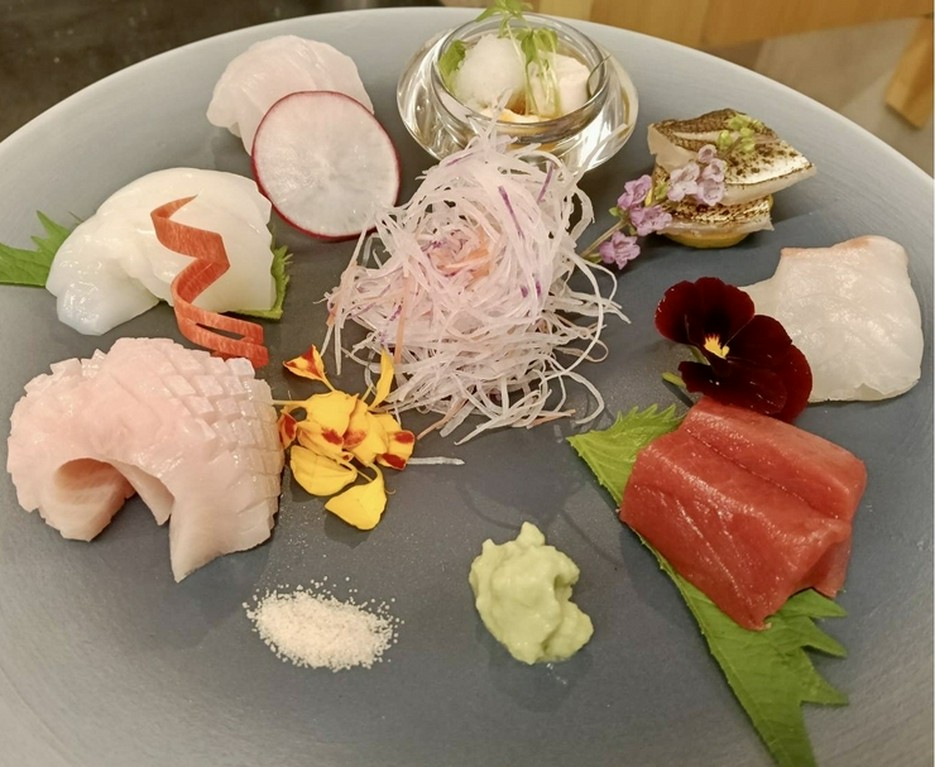 季節の食材たちが紡ぐ一期一会のコース