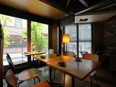 和と洋が調和する落ち着いたスタイリッシュ空間