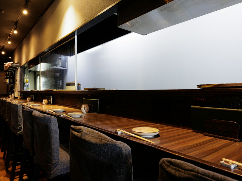 お一人様も楽しいカウンター席