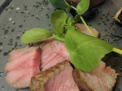 個室完備・こだわりのコースで、接待にもふさわしい一軒