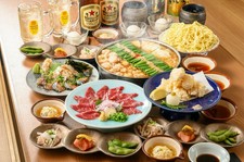 当店名物のゴマさばに加え、馬刺しやイカの塩焼きなど前田屋の全てをご堪能頂ける贅沢コースです！