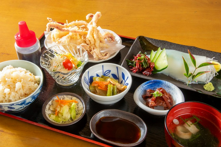 亀八 松山市その他/日本料理・懐石・会席 | ヒトサラ