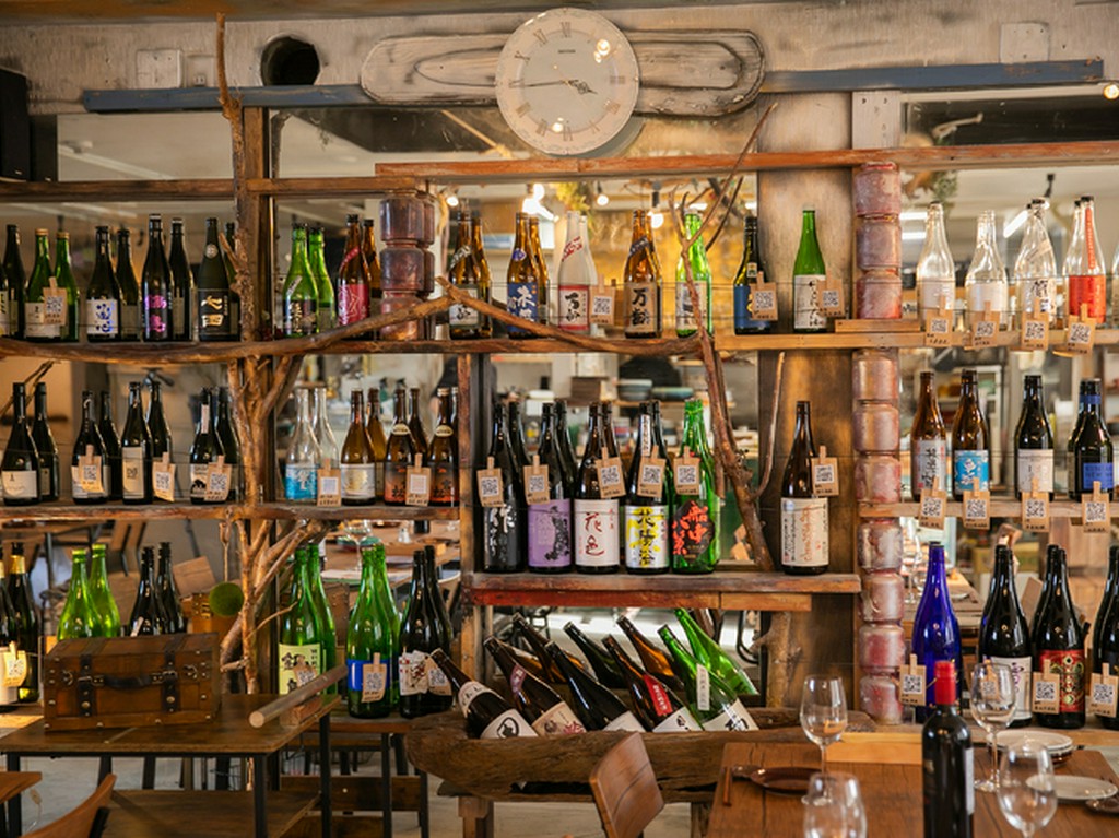 日本酒を気軽に。日本酒をもっと身近にしてくれる場所