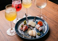 シンプルに旬を堪能『塩で食べる旬の刺身の盛り合わせ』