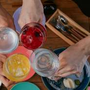 IK Japan Craftでは、日本酒を楽しく！
お酒を飲む方も、飲まない方も、初めての方でも　お楽しみいただけるドリンクをご用意しています！