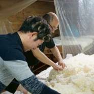 オーナー自ら酒蔵を巡り、造り手の声や酒に込められた熱い思いを直接聞き、その魅力を余すことなく伝える店です。
今回は、佐賀県唐津市にある万齢の小松酒造を訪ねてきました。